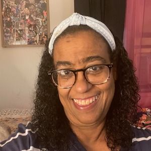 Meet your Posher, Deborah